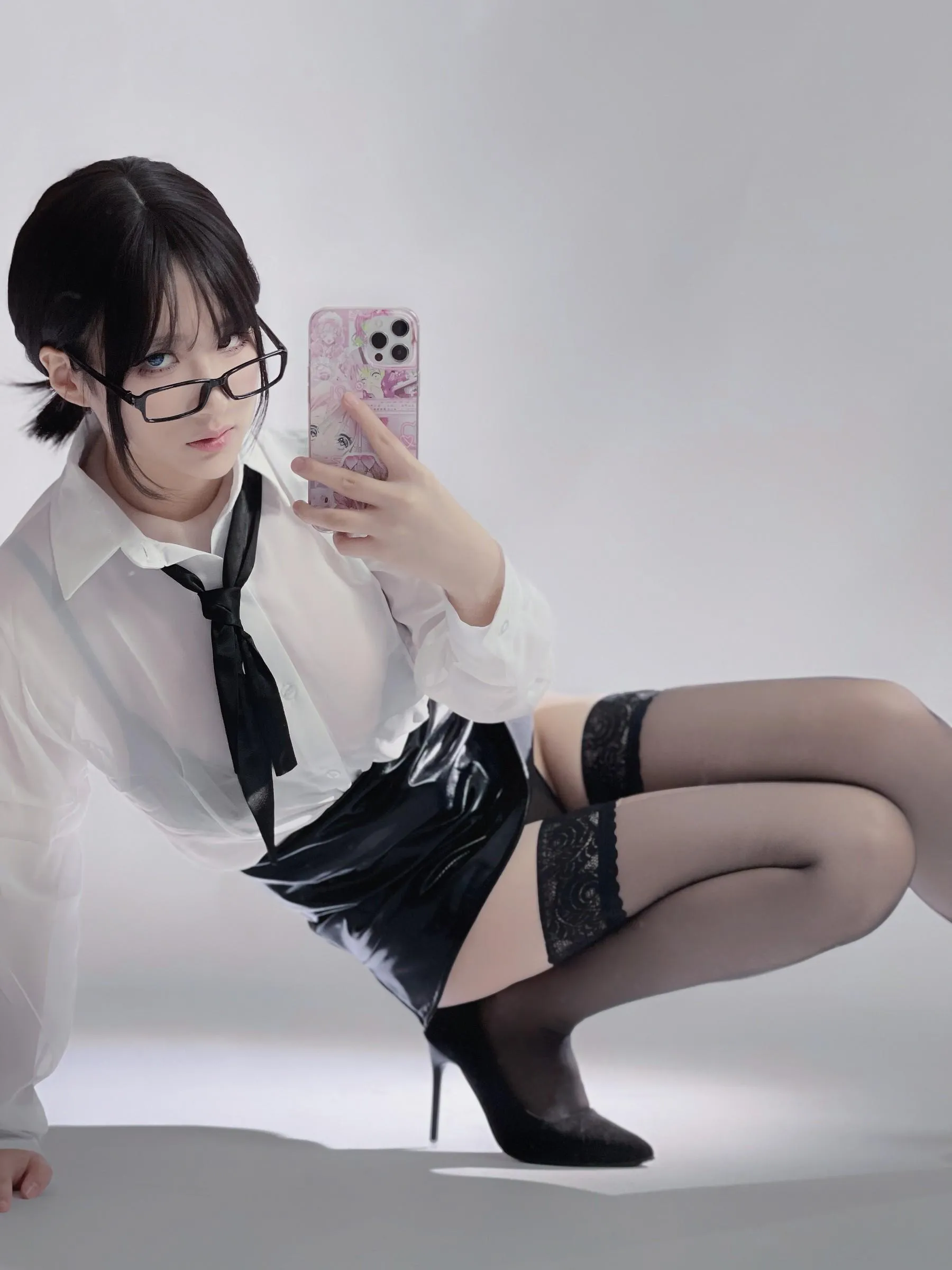 幼愛youmeko – NO.12 黑丝眼镜OL [29P]插图8